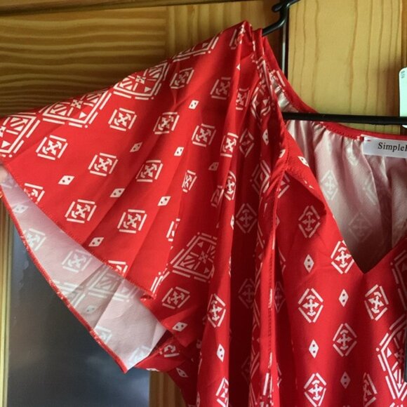 NWT Women's Simple Fun Cherry Red Geo Aztec Southwestern Print Blouse Top XL - Picture 2 of 7